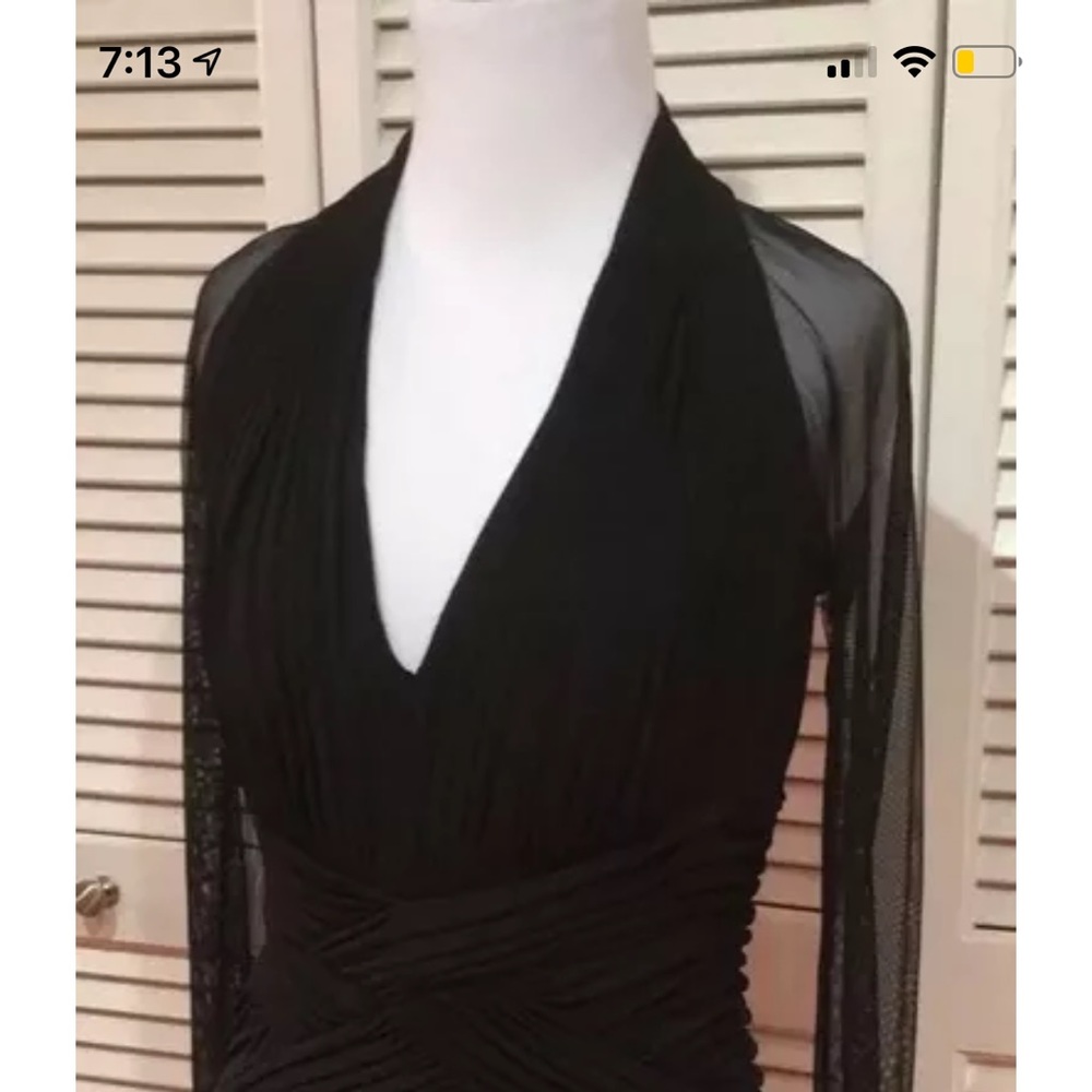 TADASHI Collection Black long sheer sleeve.Deep V neck. Rushed waist dress.Small